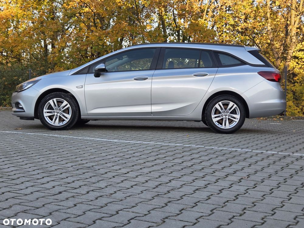 Opel Astra 1.6 CDTI Dynamic - 26