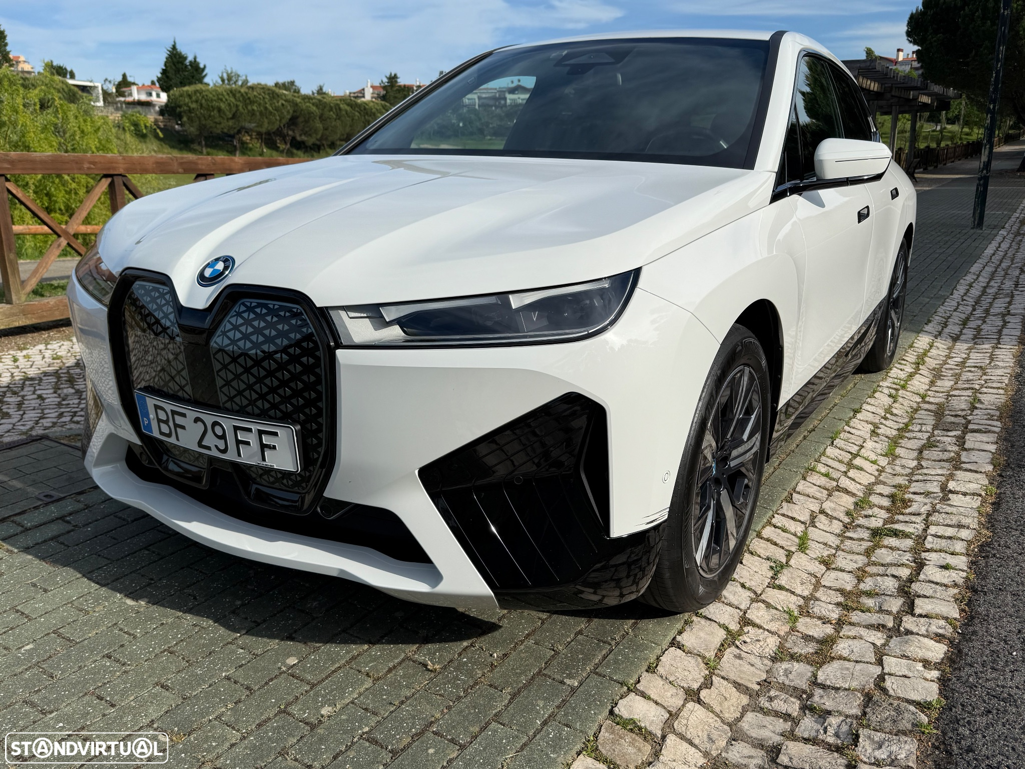 BMW iX xDrive 40 Pack Desportivo - 3