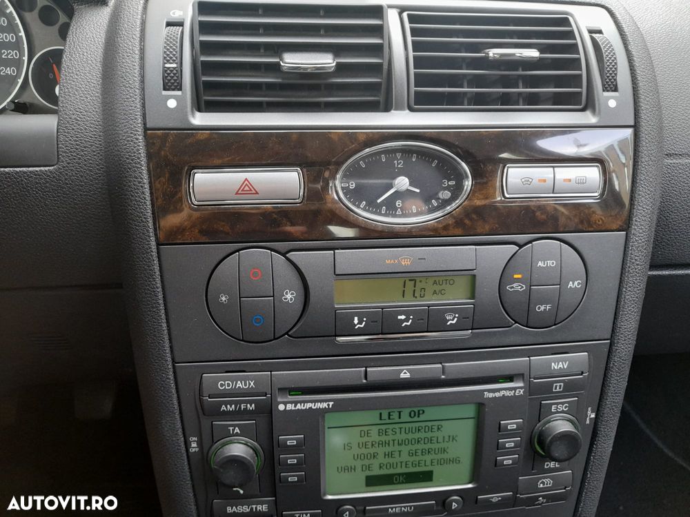 Ford Mondeo 2.0 TDCI Ghia - 12