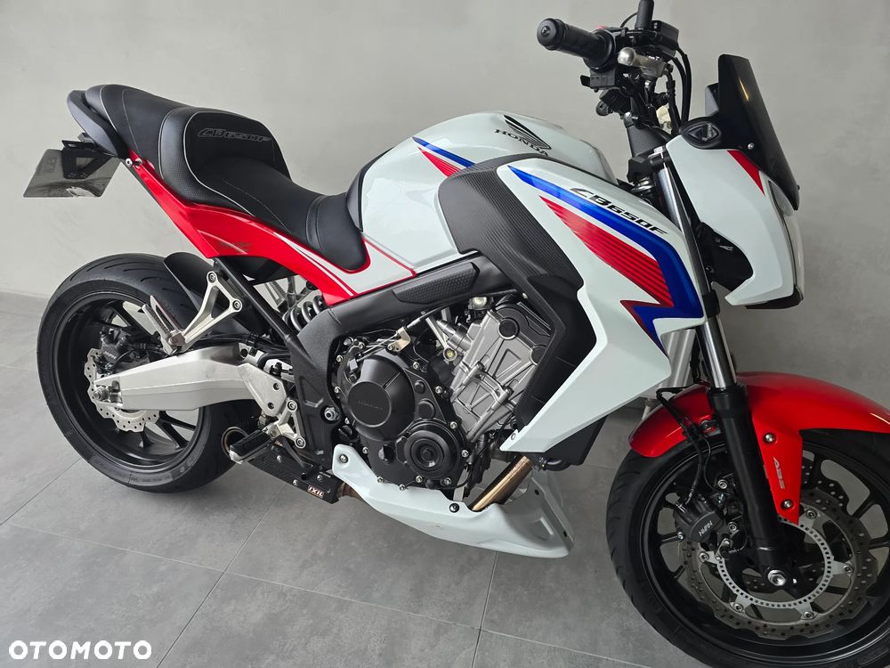 Honda CB - 26