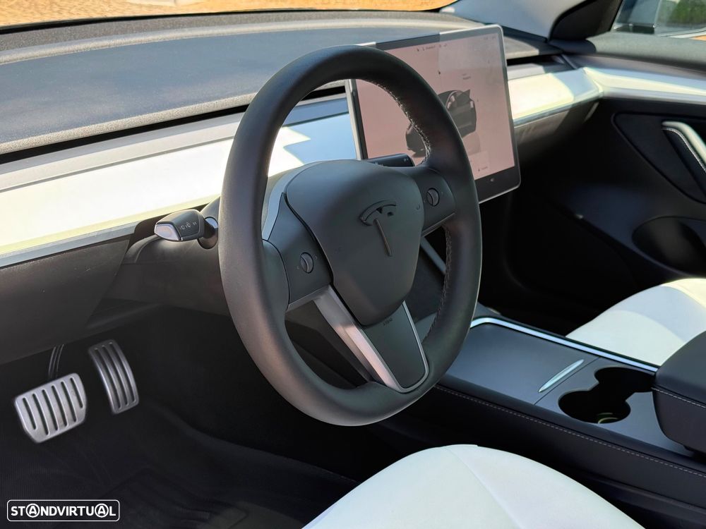 Tesla Model 3 Long Range AWD Dual Motor Performance - 10
