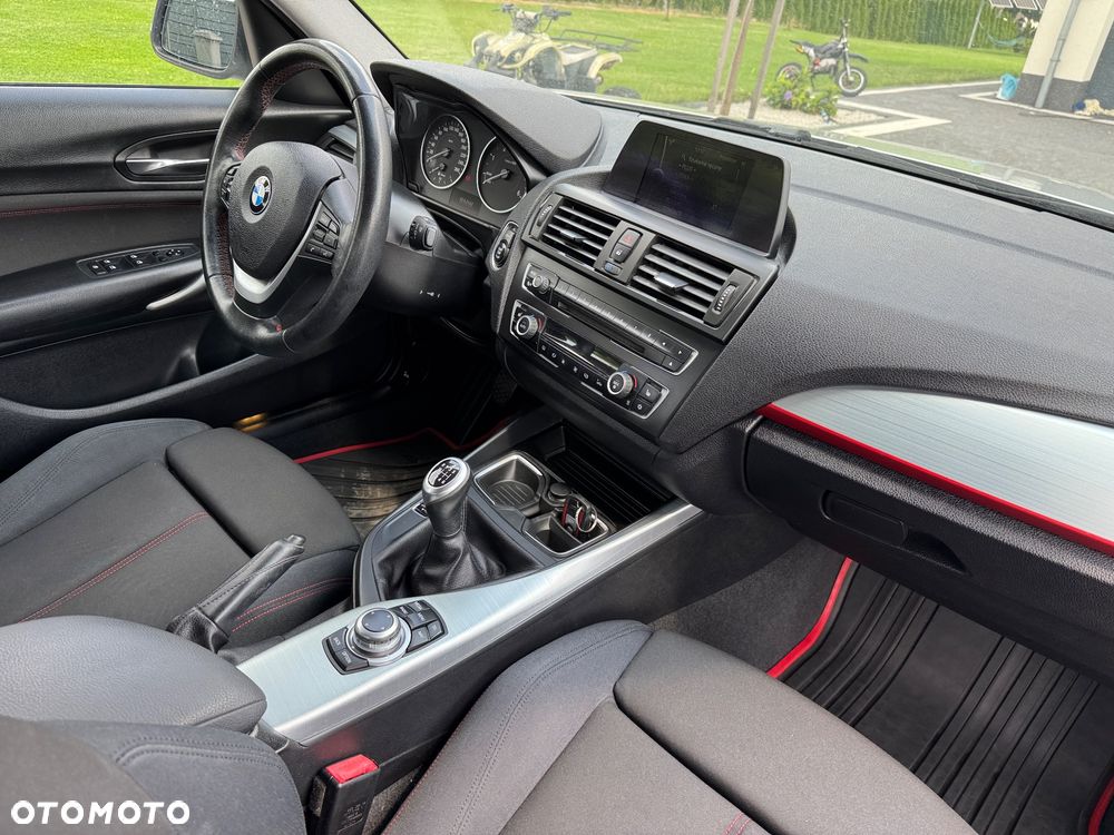 BMW Seria 1 118d Sport Line - 27