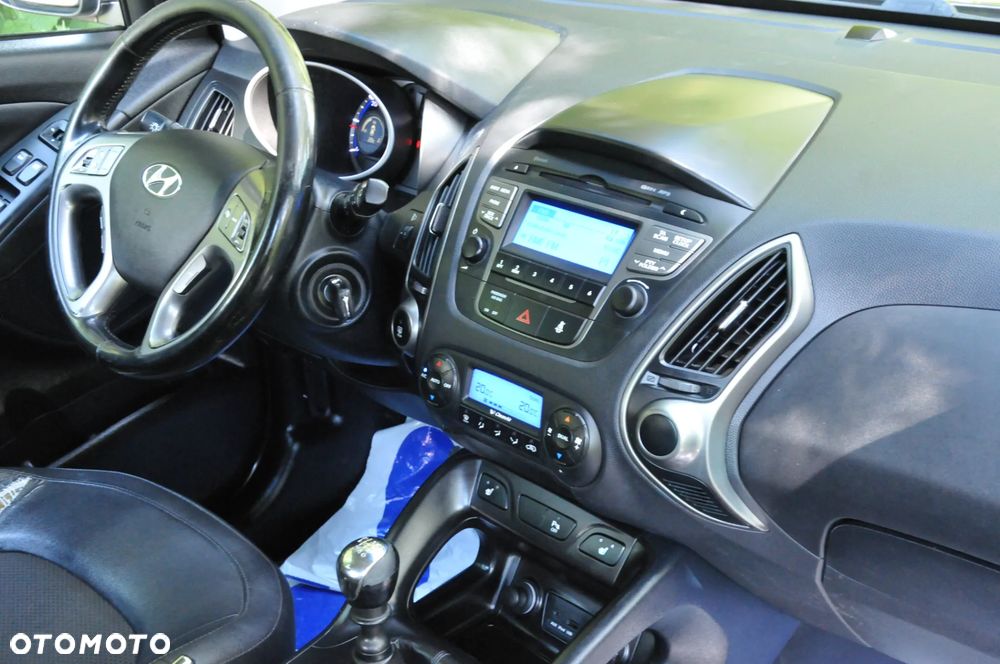 Hyundai ix35 2.0 CRDi 4WD Premium - 18