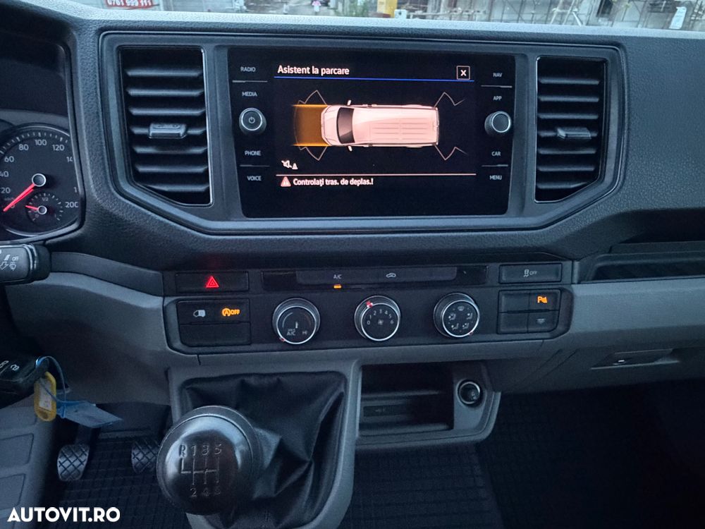 Volkswagen Crafter - 13