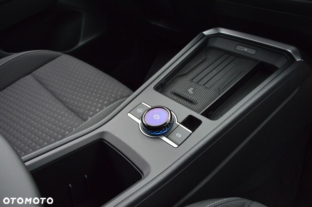 Volkswagen T-Roc 1.5 eTSI Life DSG - 7