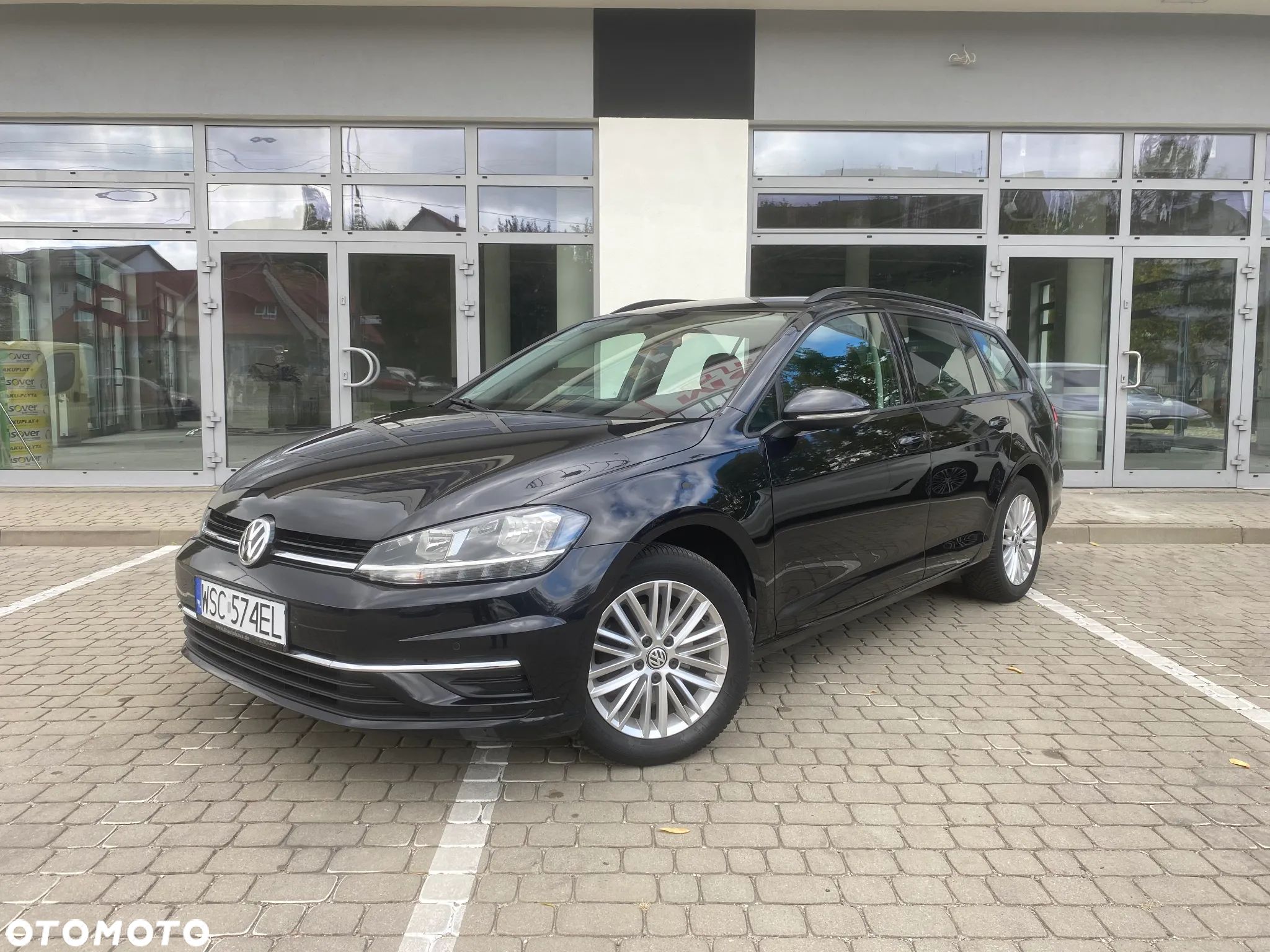 Volkswagen Golf 2.0 BlueTDI Comfortline - 1