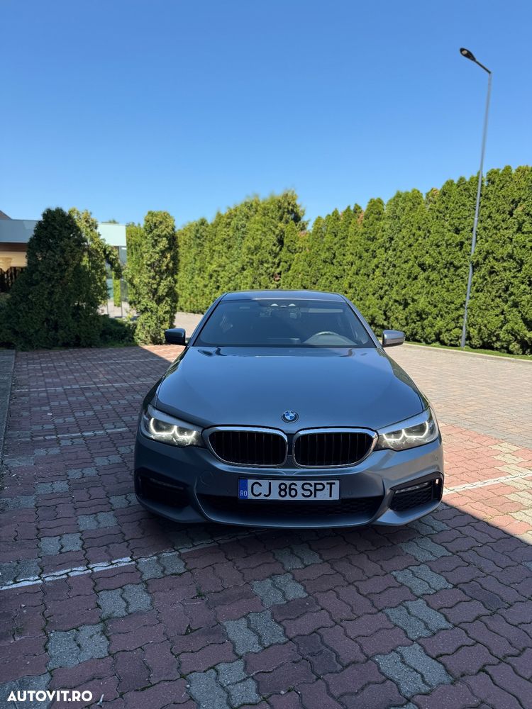 BMW Seria 5 530d xDrive AT - 10