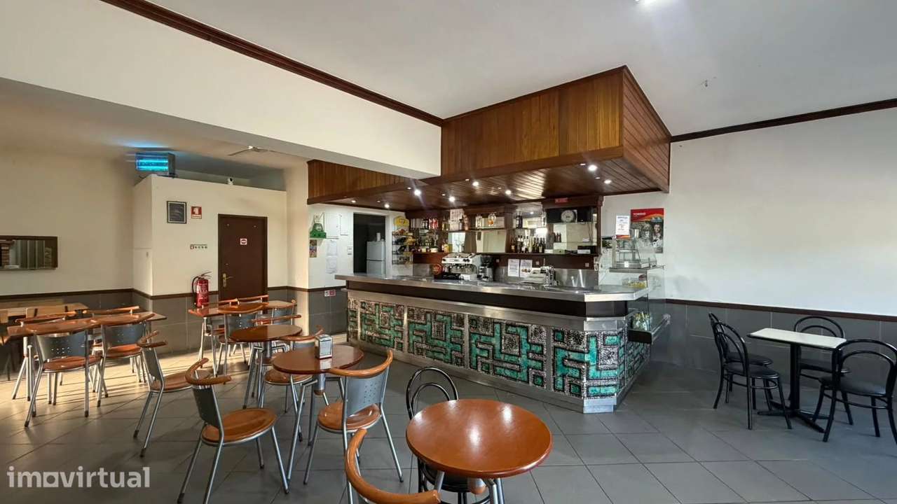 Café/Bar à venda em Anissó e Soutelo, Portugal - Grande imagem: 3/18