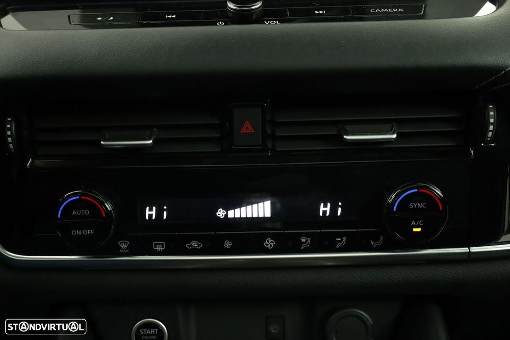 Nissan Qashqai 1.3 DIG-T N-Connecta - 13