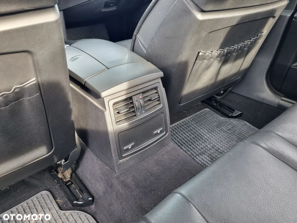 BMW Seria 5 - 21