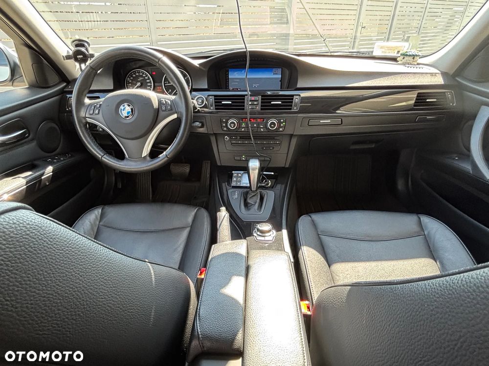 BMW Seria 3 318d DPF Edition Exclusive - 8