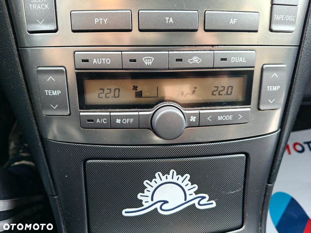 Toyota Avensis 2.0 D-4D Combi - 23
