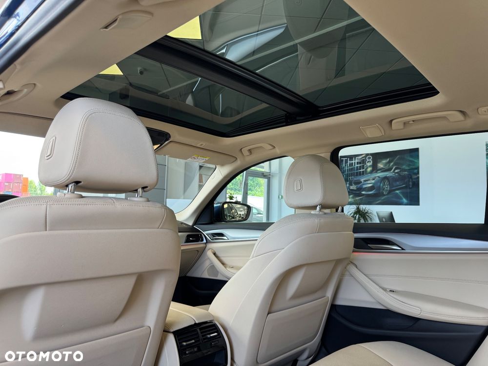 BMW Seria 5 520d xDrive - 19
