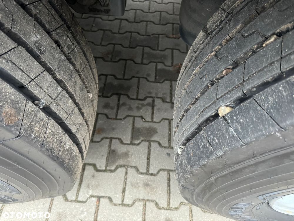 Krone Chłodnia ,Doppelstock , Carrier Vector 1550 - 21