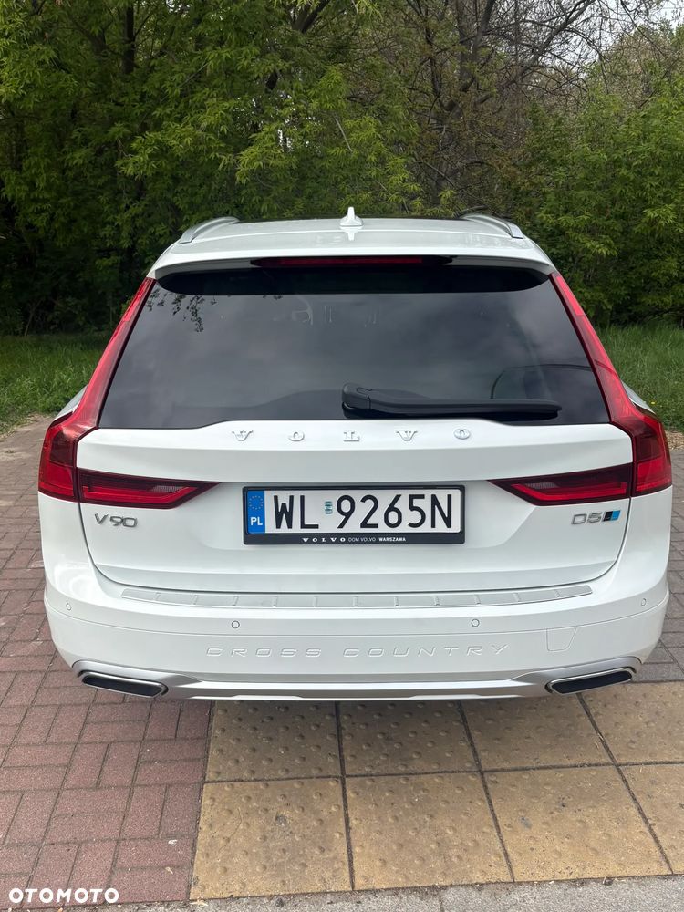 Volvo V90 Cross Country D5 AWD - 2