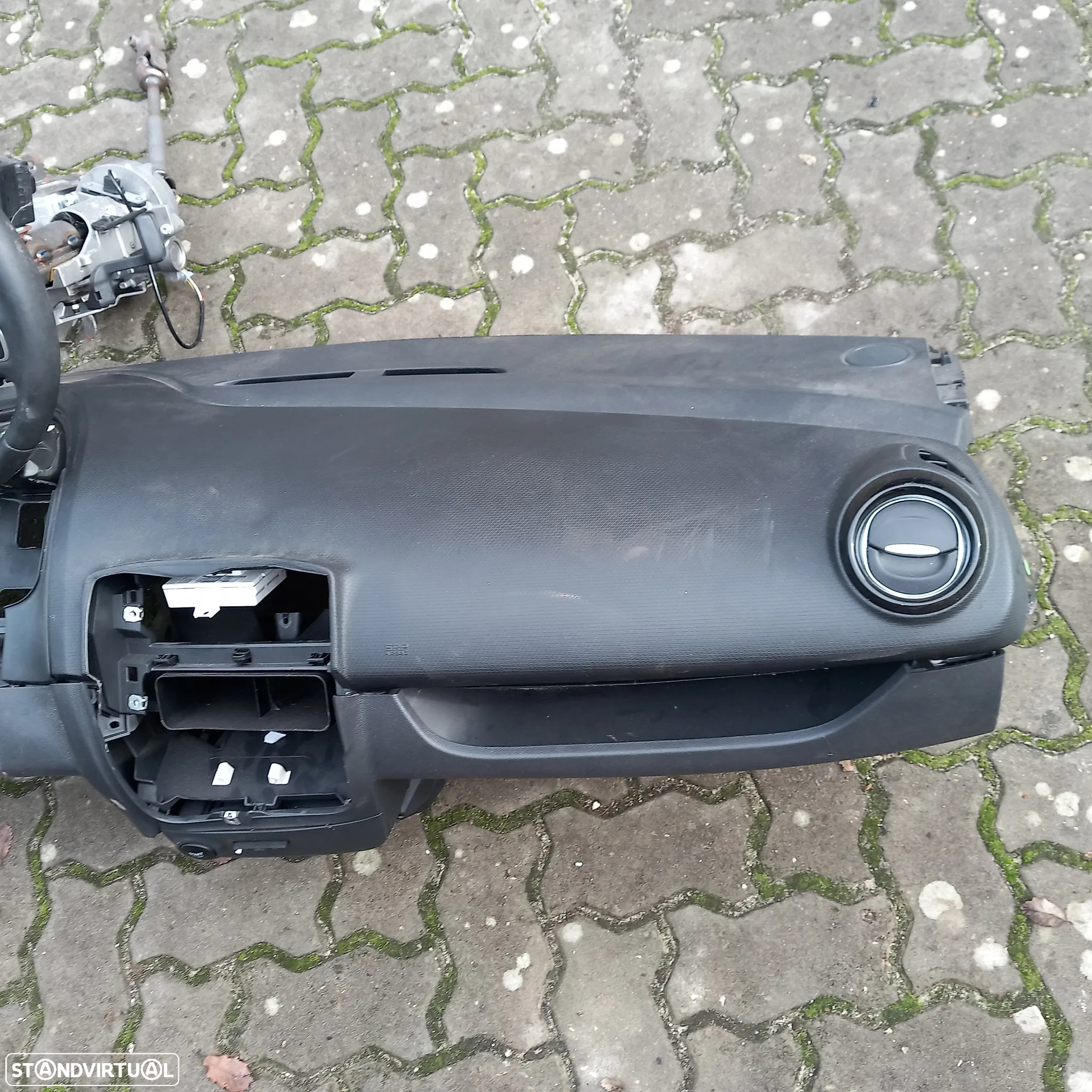 Tablier com airbags renault clio 4 - 2