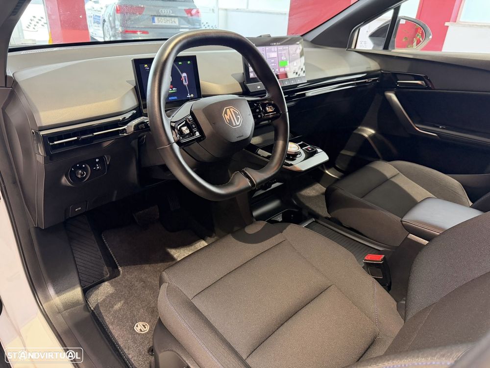 MG MG4 4 Standard - 7