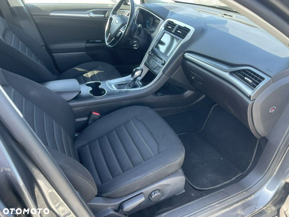 Ford Mondeo 2.0 TDCi Ambiente PowerShift - 30