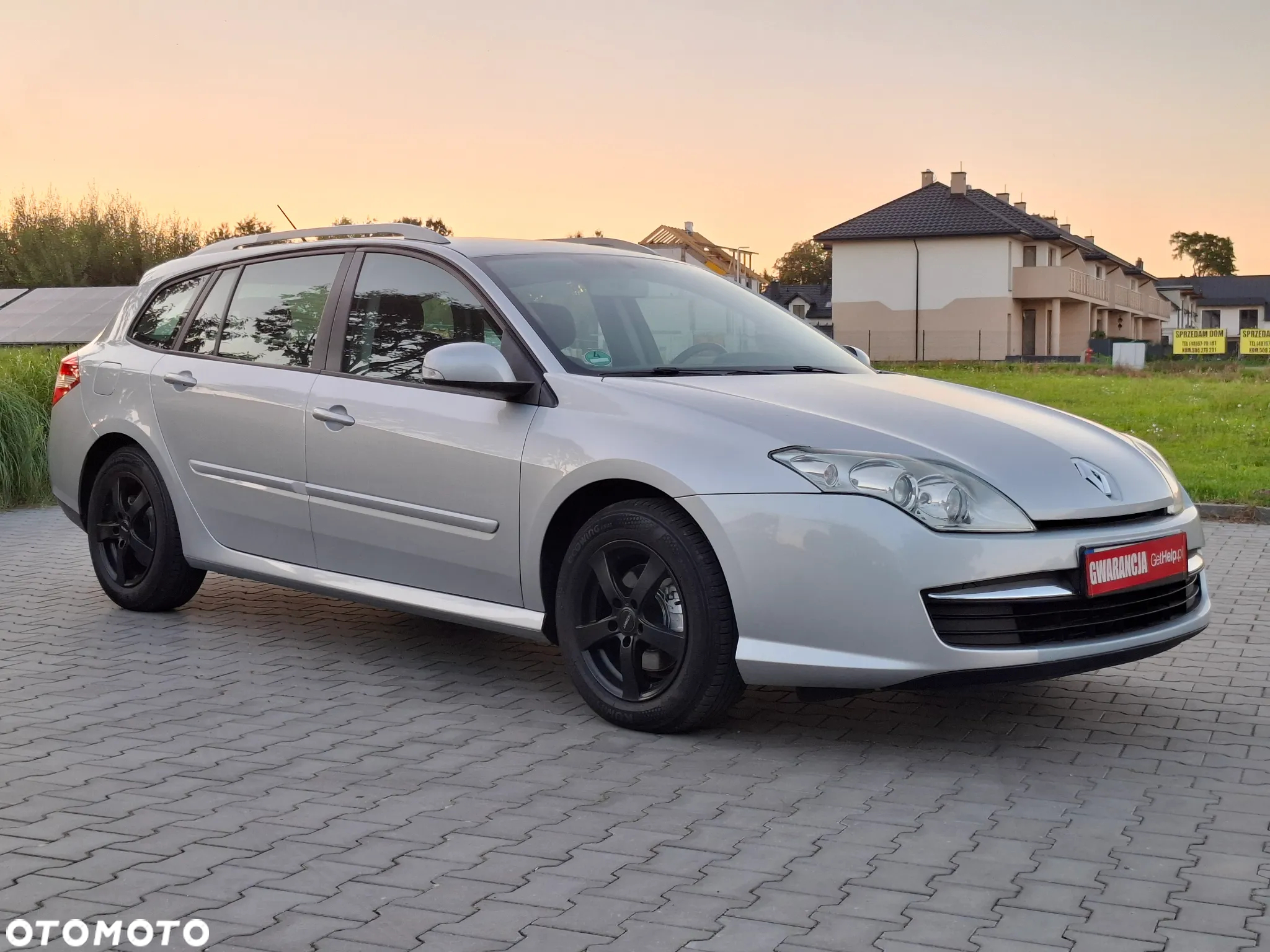 Renault Laguna 2.0 dCi Black Edition - 3