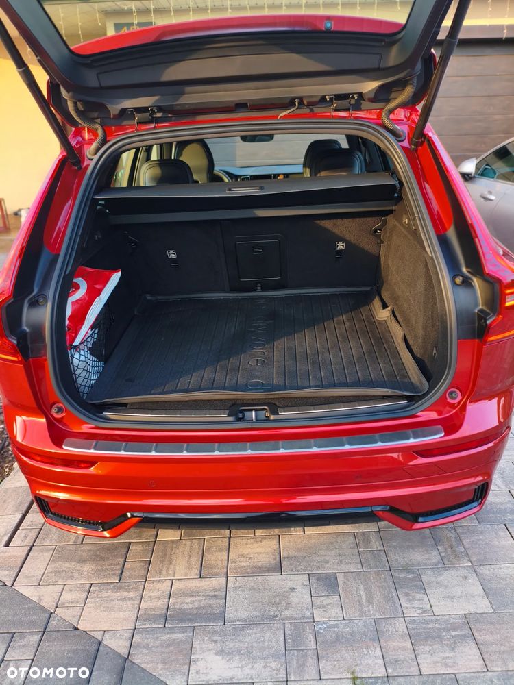 Volvo XC 60 B4 D AWD R-Design - 5