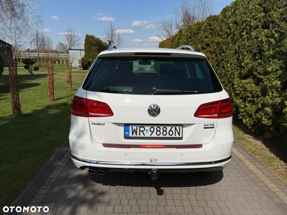 Volkswagen Passat 2.0 TDI Highline - 15