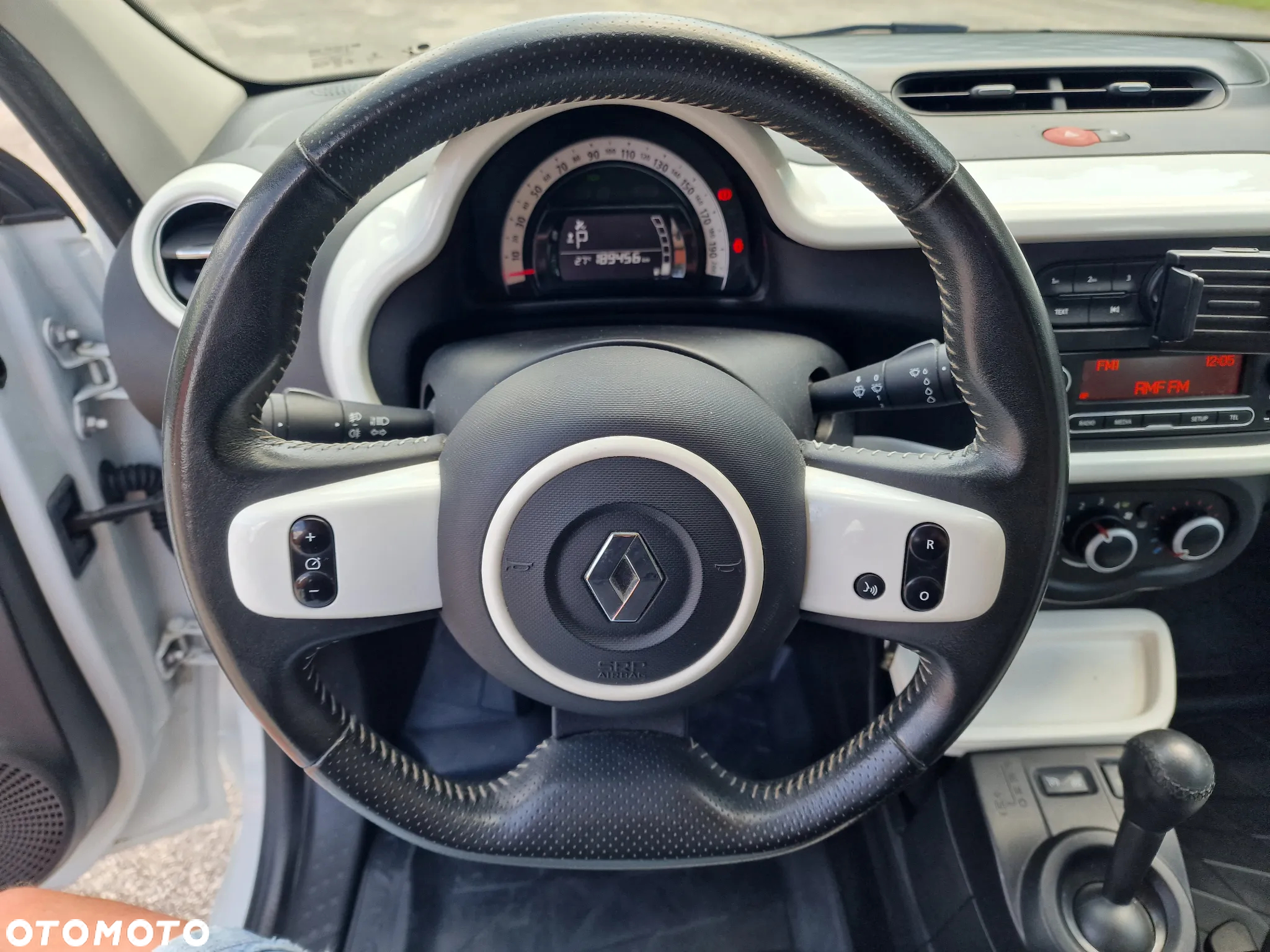 Renault Twingo ENERGY TCe 90 EDC Cosmic - 17