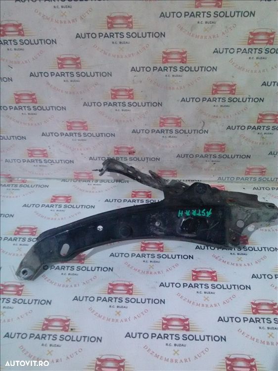 ochelar far stanga opel astra h 1.9 cdti an fabr. 2006 - 1