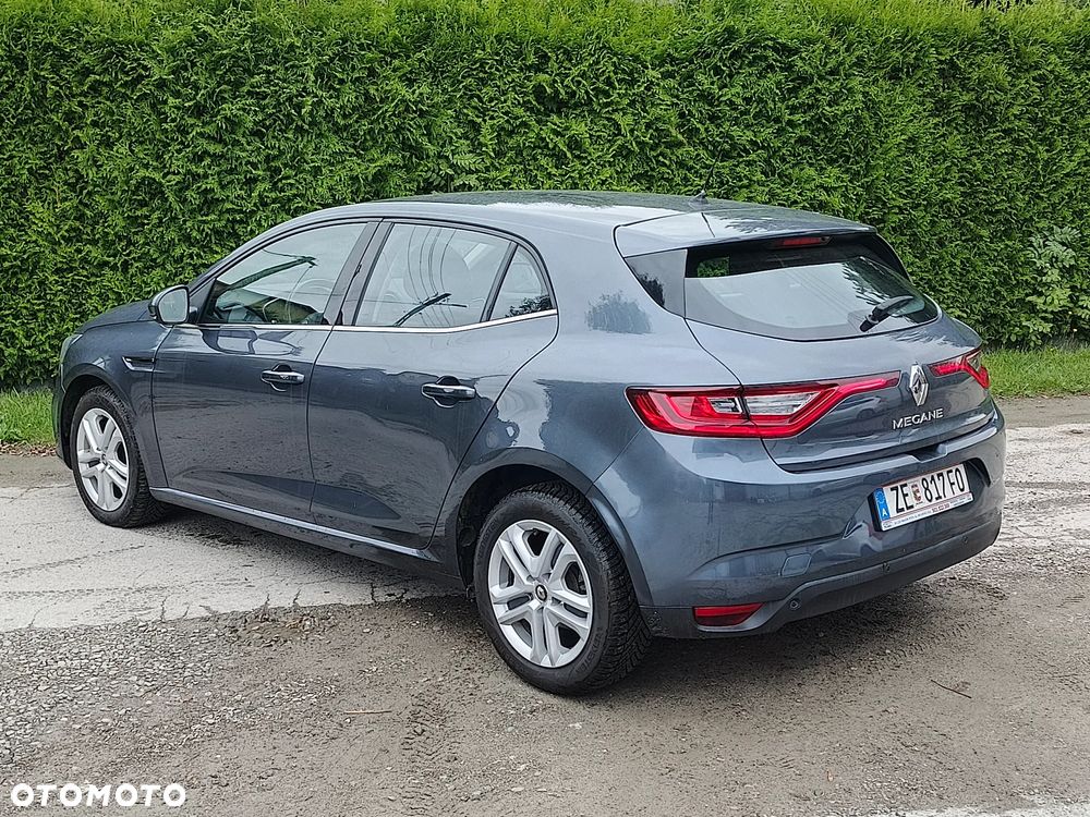 Renault Megane TCe 140 GPF BOSE EDITION - 5