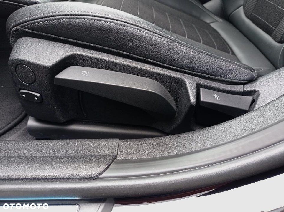 BMW Seria 3 - 12