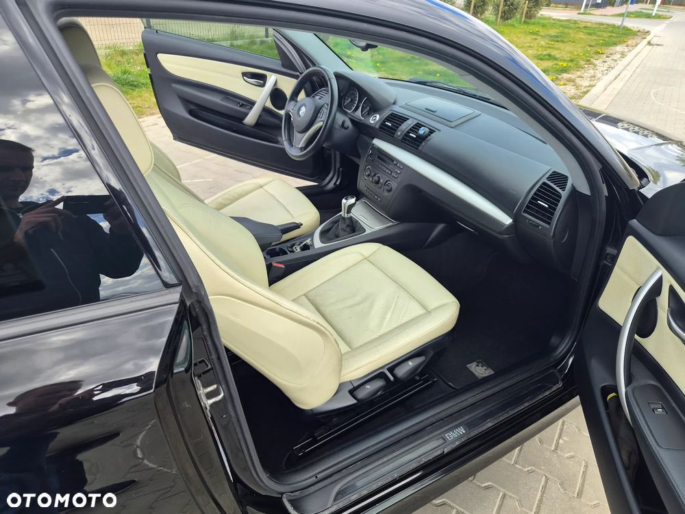 BMW Seria 1 116d DPF Edition Lifestyle - 14