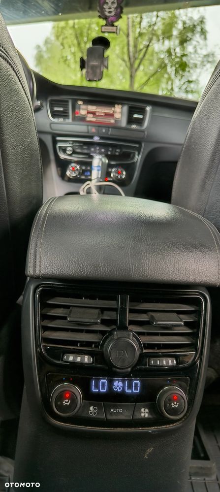 Peugeot 508 1.6 e-THP Allure S&S - 12