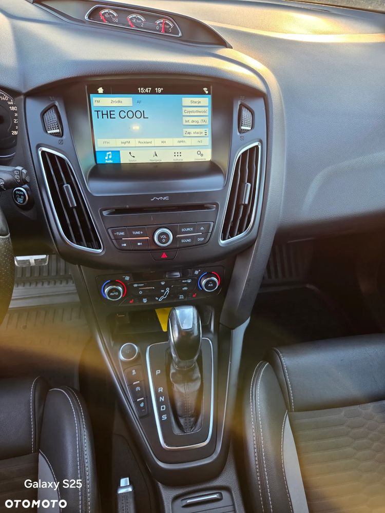 Ford Focus 2.0 TDCi ST PowerShift - 13