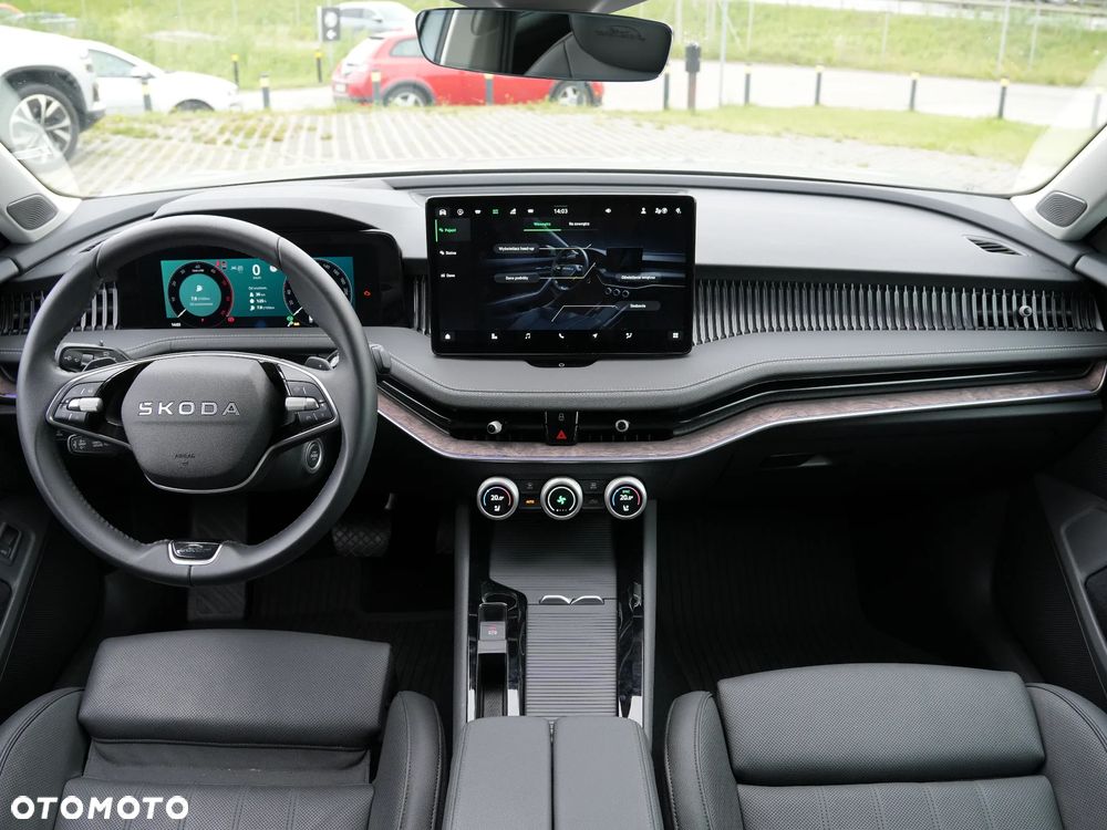 Skoda Superb 2.0 TDI SCR 4x4 L&K DSG - 29