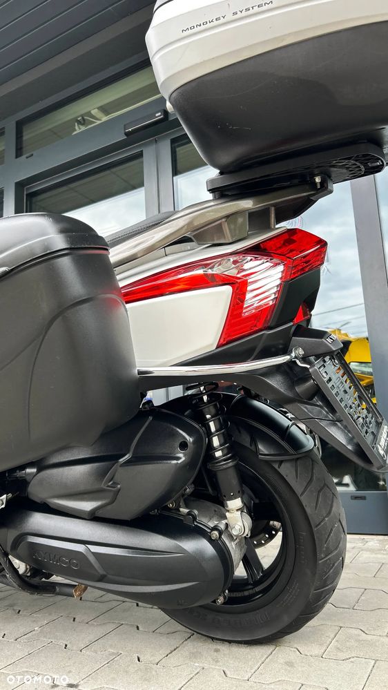 Kymco Downtown - 12