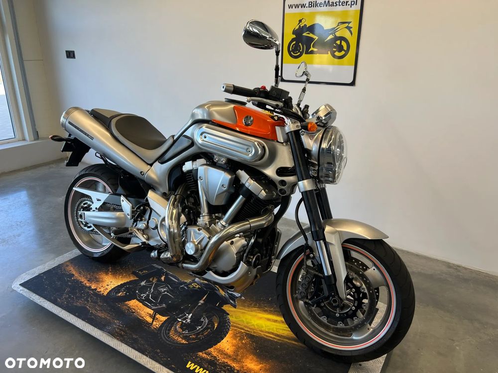 Yamaha MT - 5