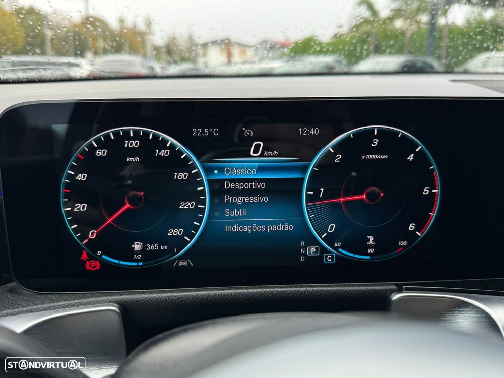 Mercedes-Benz GLB 220 d AMG Line - 32