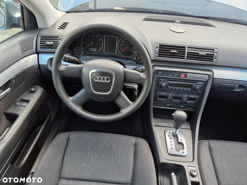 Audi A4 - 9