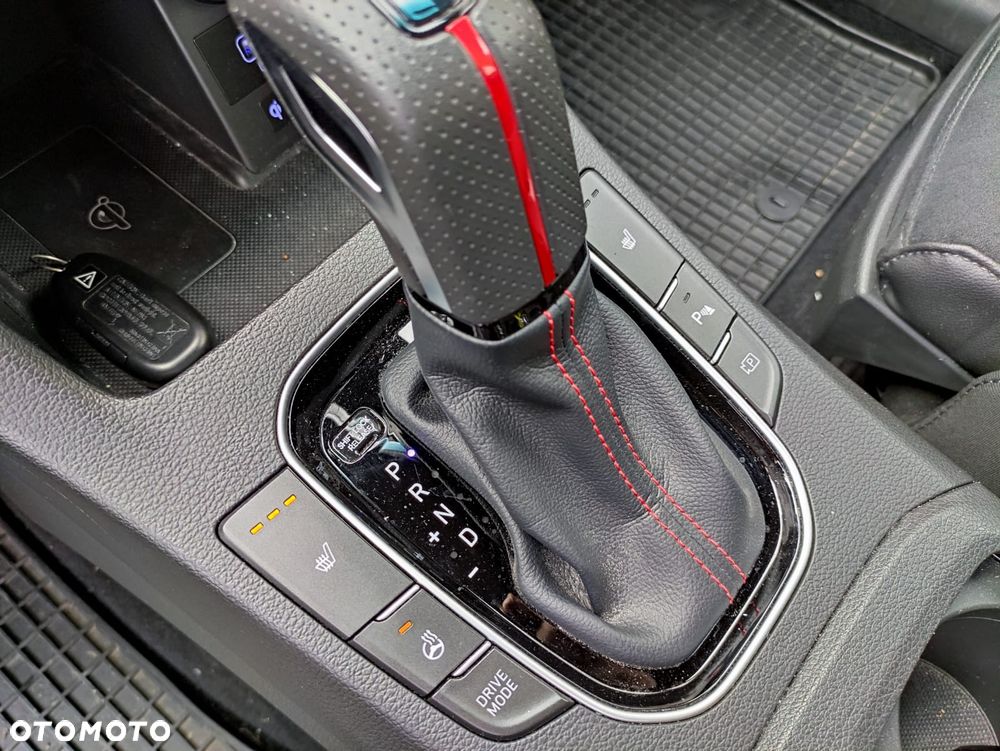 Hyundai i30 1.5 T-GDI 48V-Hybrid DCT N-Line - 28