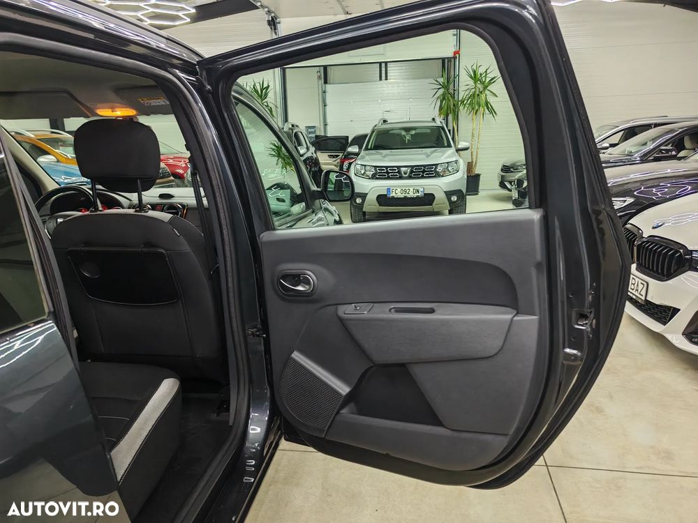 Dacia Lodgy 1.5 dCi Stepway - 29