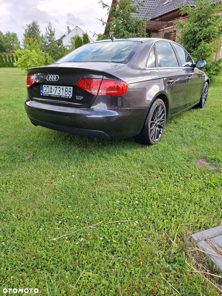 Audi A4 Limousine 2.0 TFSI Quattro Prime Line S tronic - 4