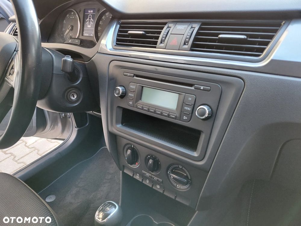 Skoda RAPID 1.2 TSI Ambition - 9