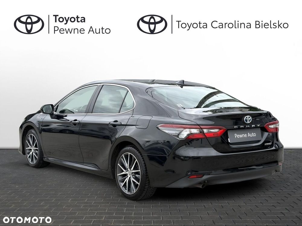 Toyota Camry 2.5 Hybrid Prestige CVT - 2