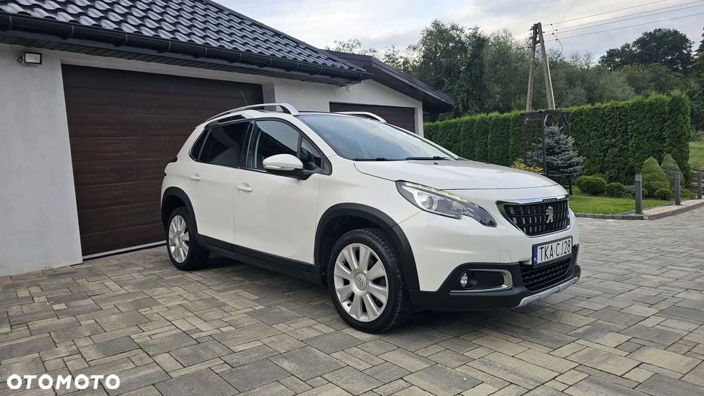 Peugeot 2008 1.2 Pure Tech GPF Allure S&S - 3