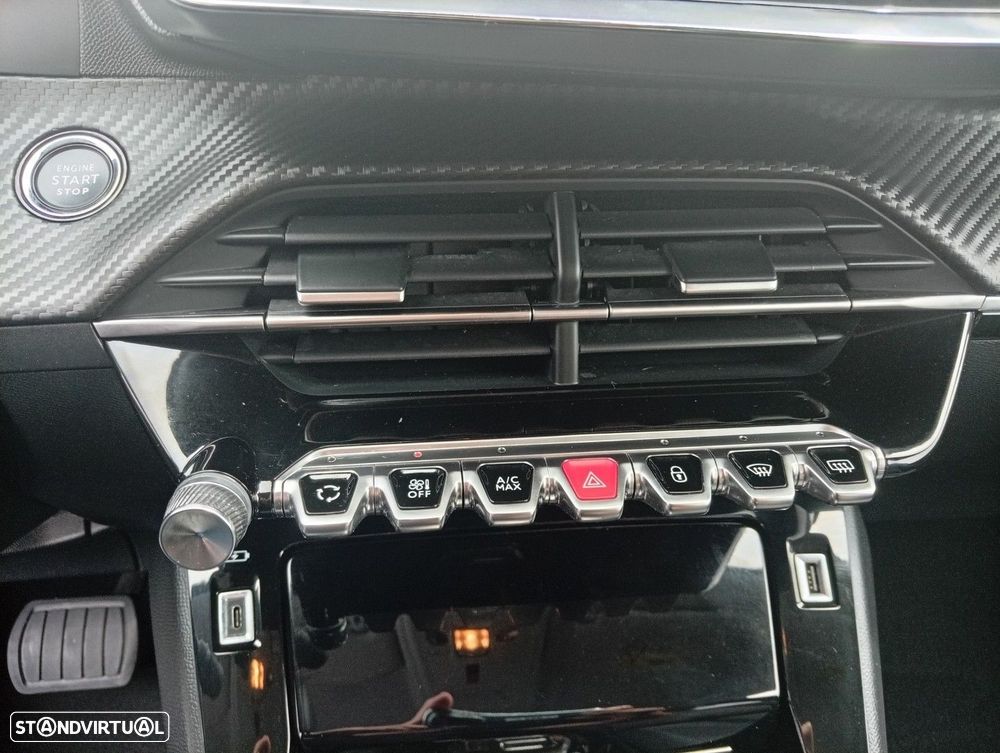 Peugeot e-208 50 kWh Allure - 19