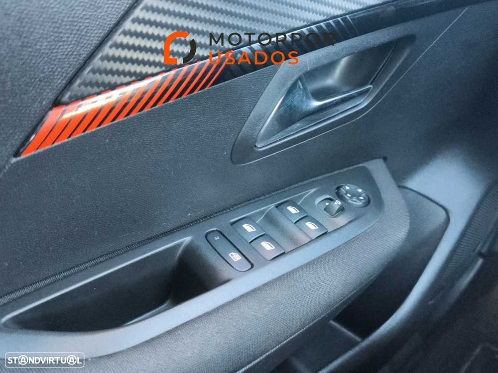 Peugeot 208 1.2 PureTech Active Pack - 18