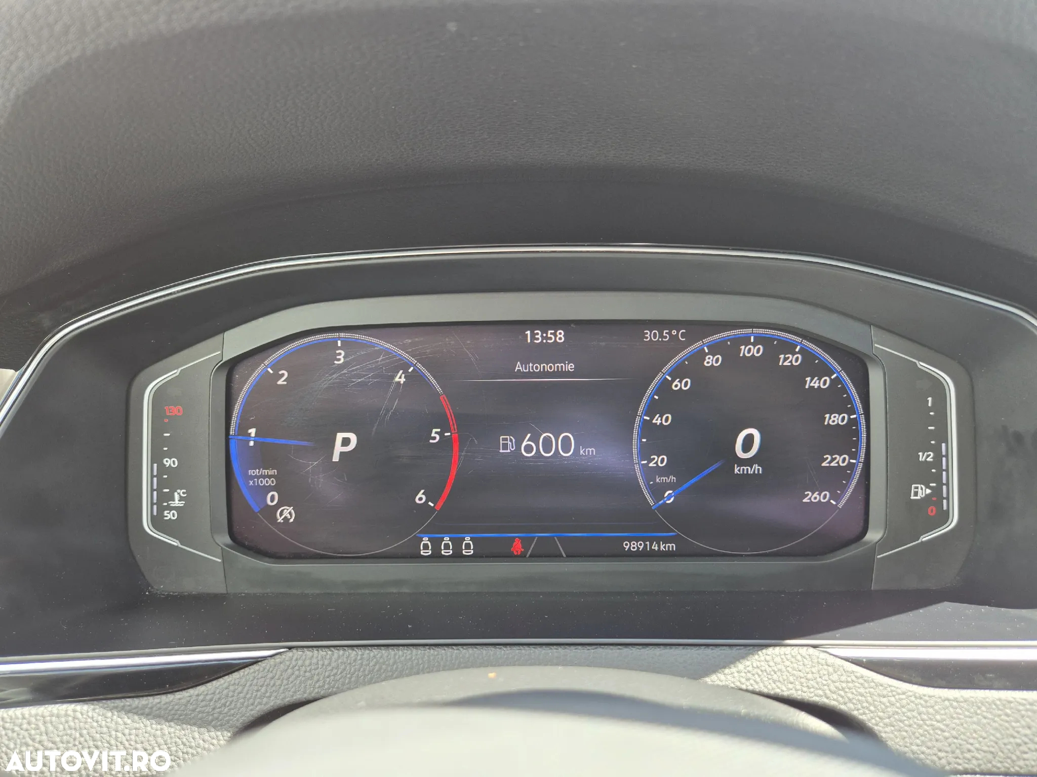 Volkswagen Passat Variant 2.0 TDI DSG Comfortline - 18