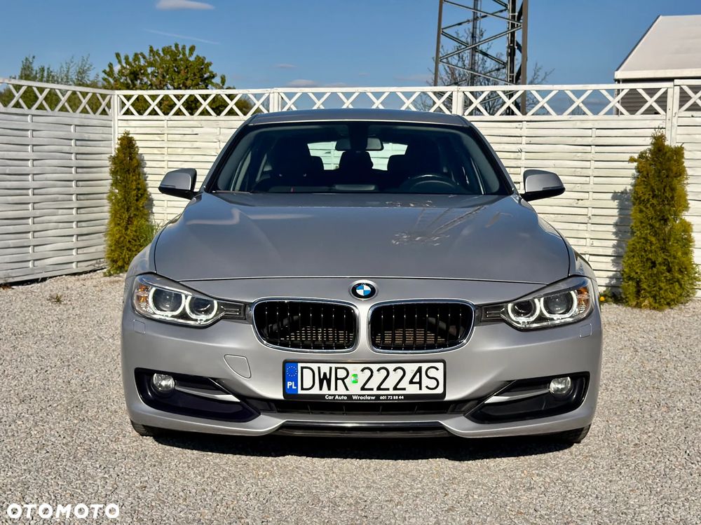 BMW Seria 3 316d Sport Line - 18