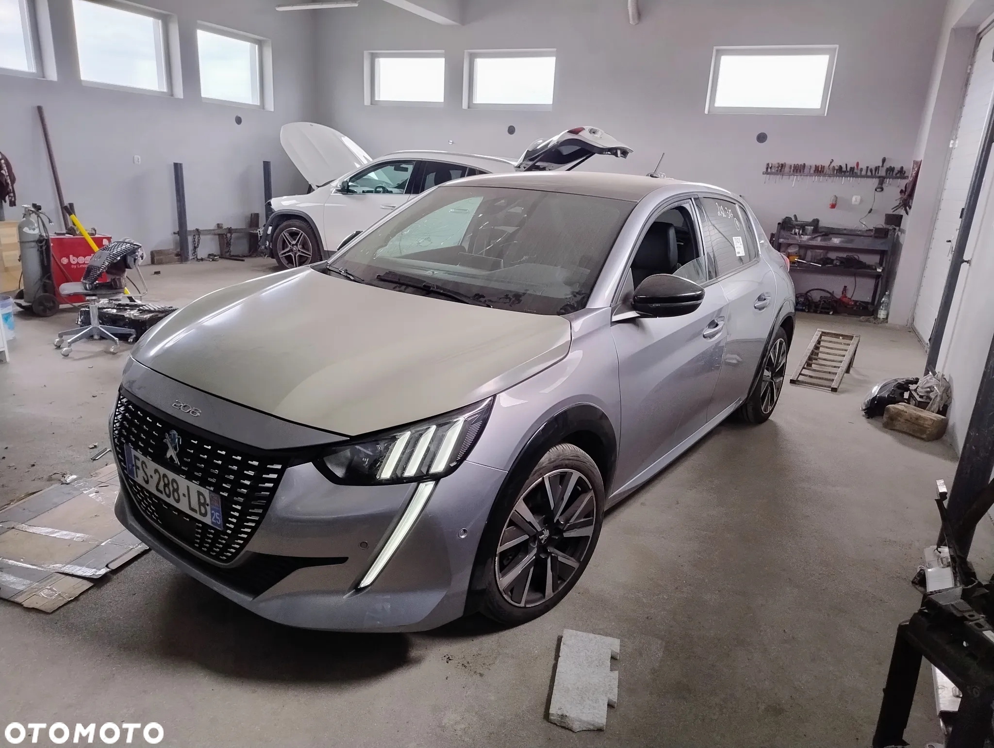Peugeot 208 1.5 BlueHDi GT Line S&S - 34