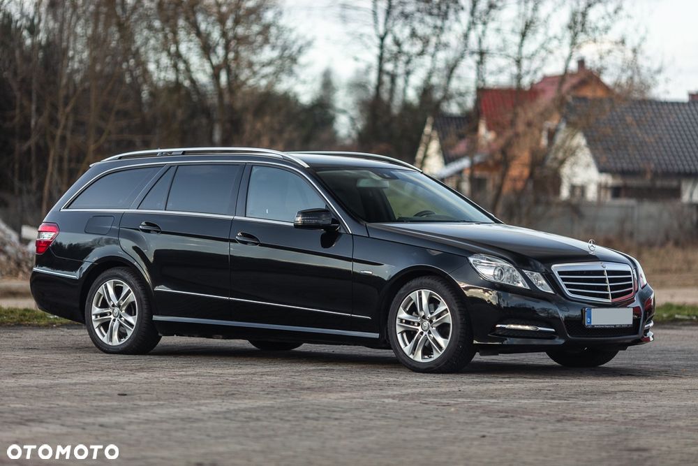 Mercedes-Benz Klasa E 220 CDI DPF BlueEFFICIENCY 7G-TRONIC Avantgarde - 9