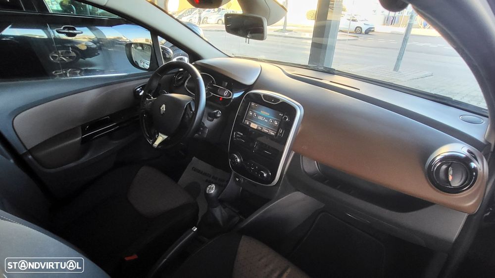 Renault Clio 1.5 dCi Dynamique S - 21